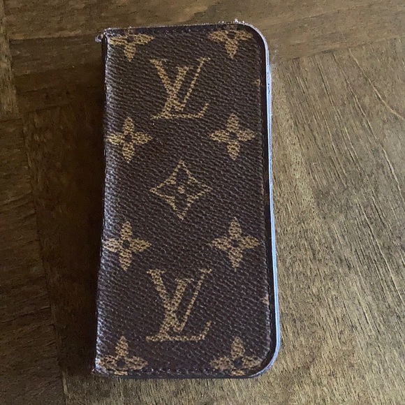 Louis Vuitton monogram phone case iphone 5/5S - Picture 1 of 6
